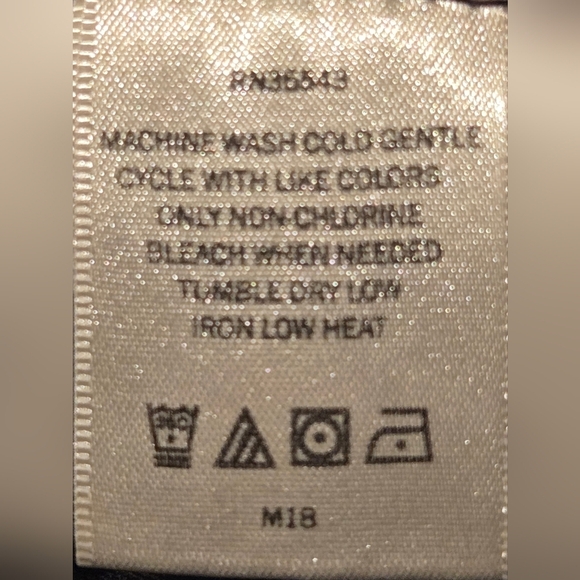 Van Heusen Polka Dot Top - Picture 8 of 8